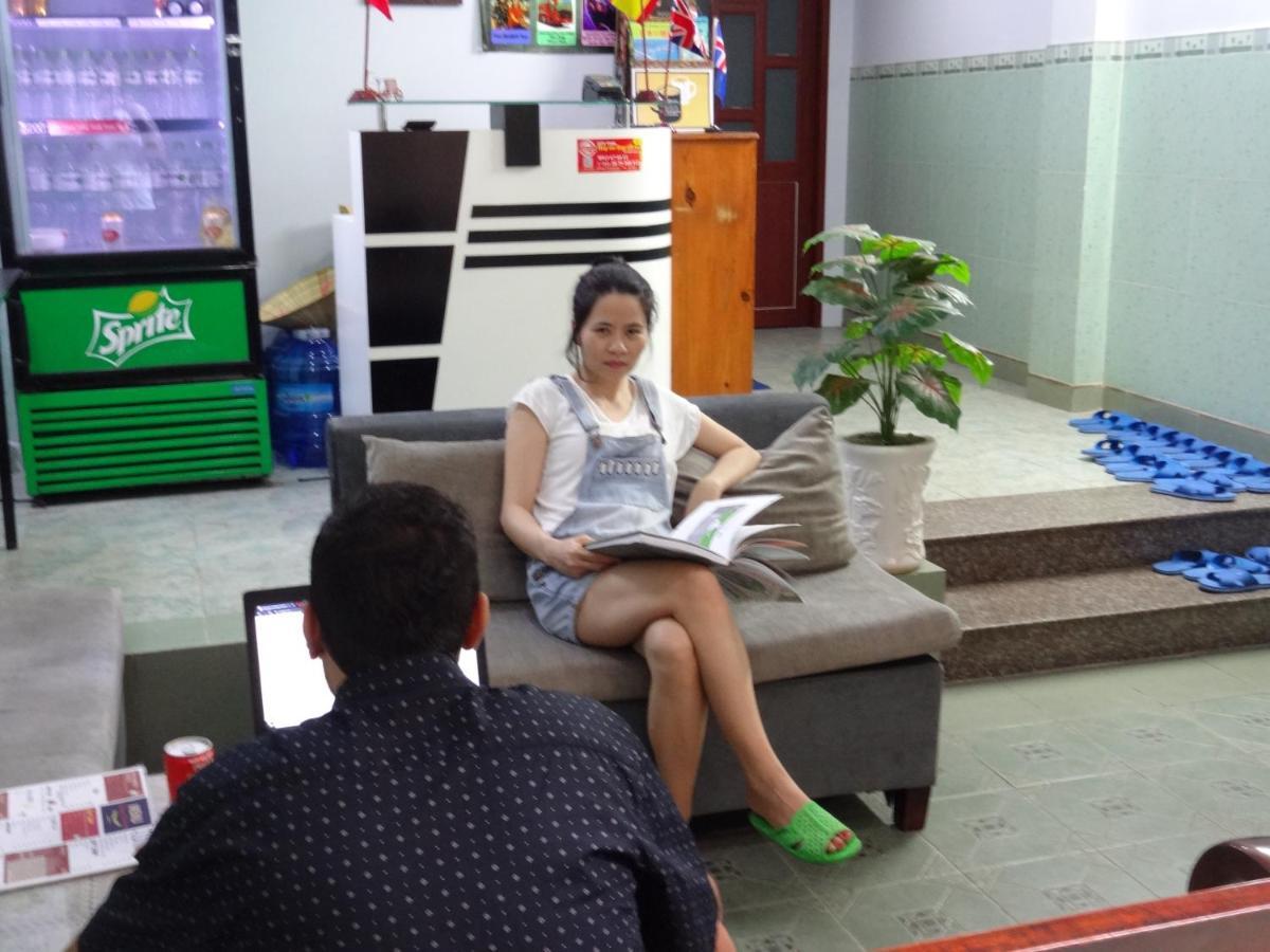 Language Exchange Hostel 2 胡志明市 外观 照片