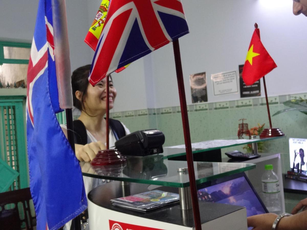 Language Exchange Hostel 2 胡志明市 外观 照片