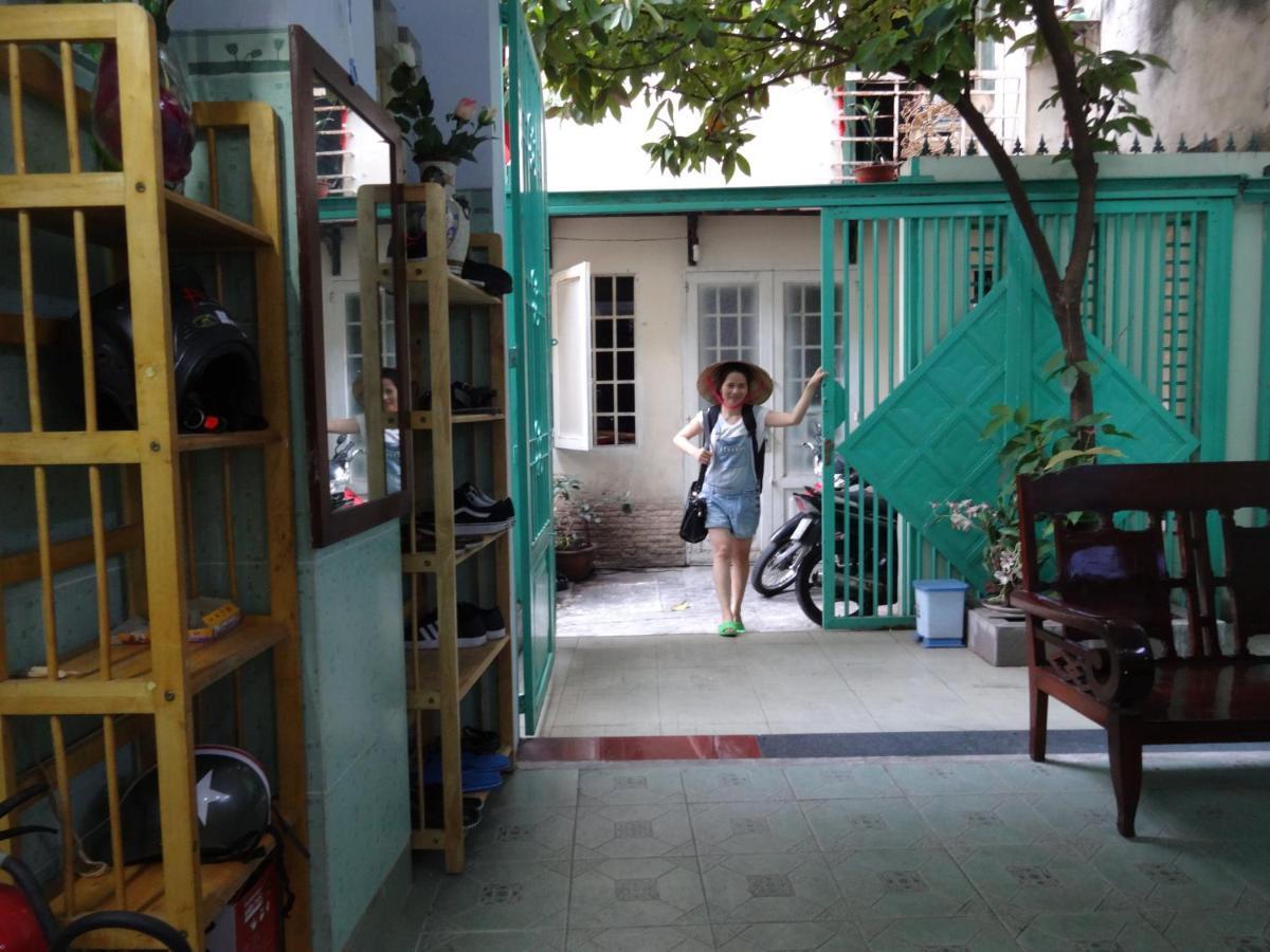 Language Exchange Hostel 2 胡志明市 外观 照片